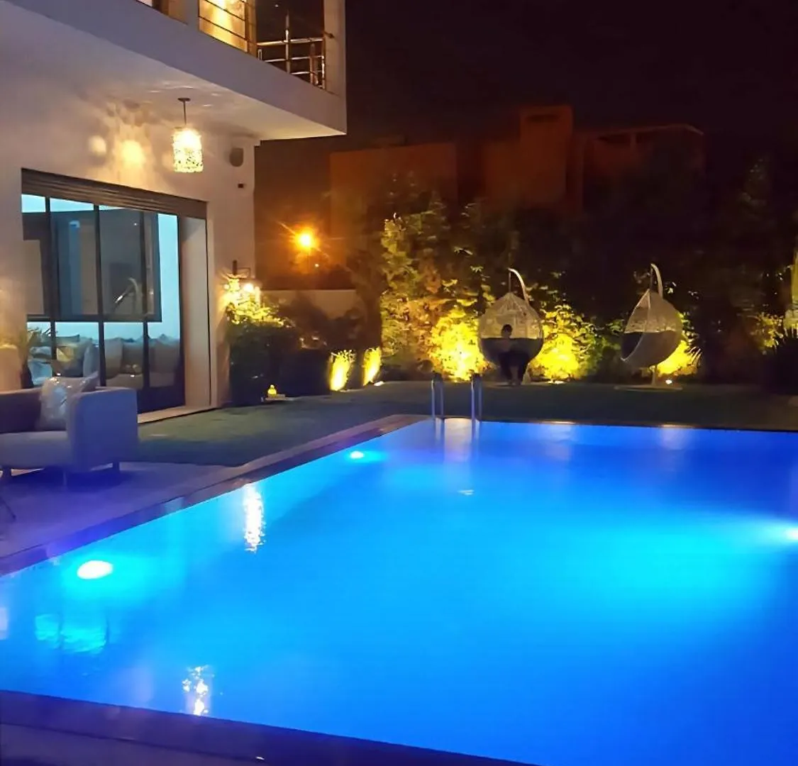 Peaceful Villa In Marrakech 마라케시 모로코