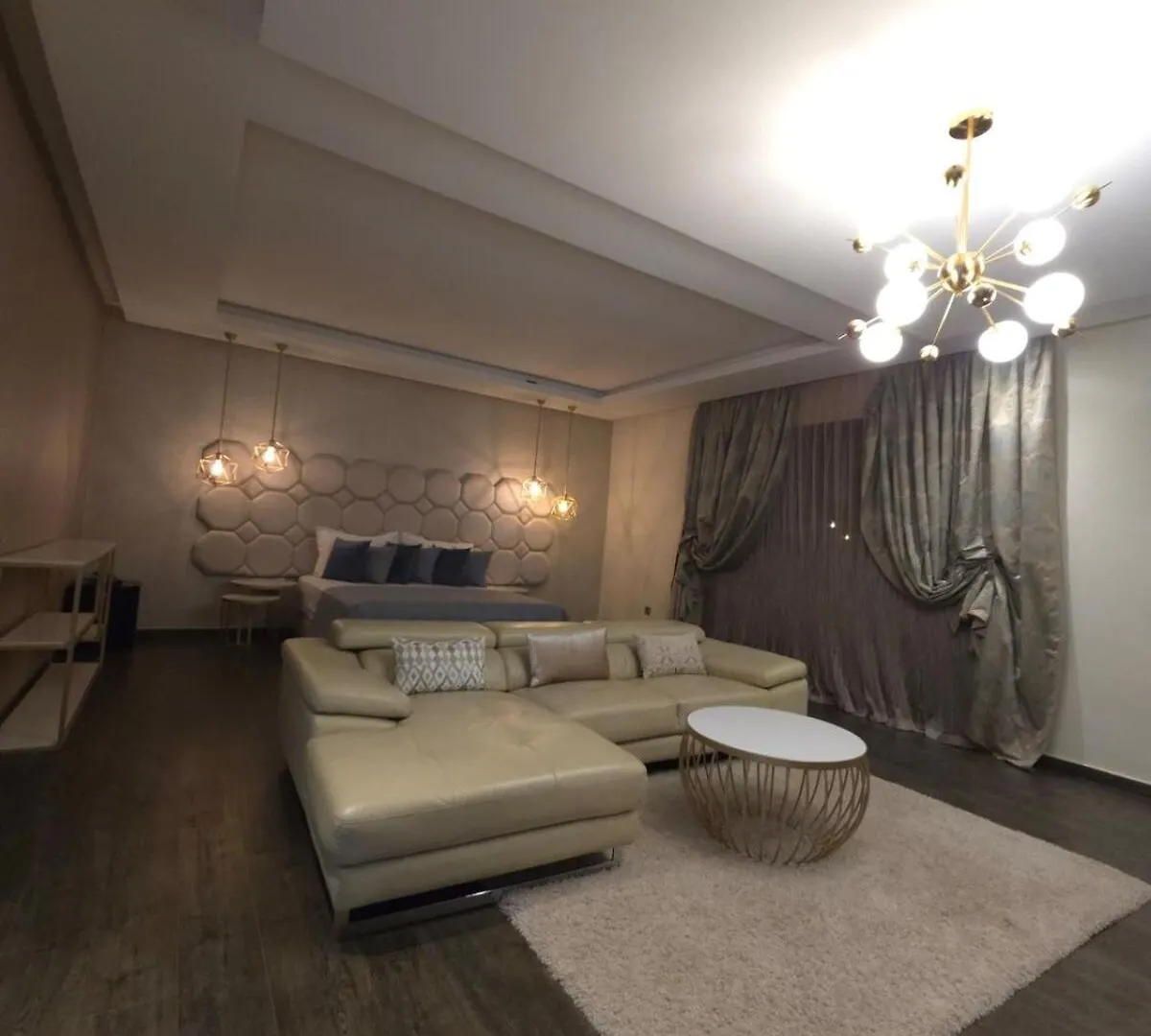 Peaceful Villa In Marrakech 마라케시