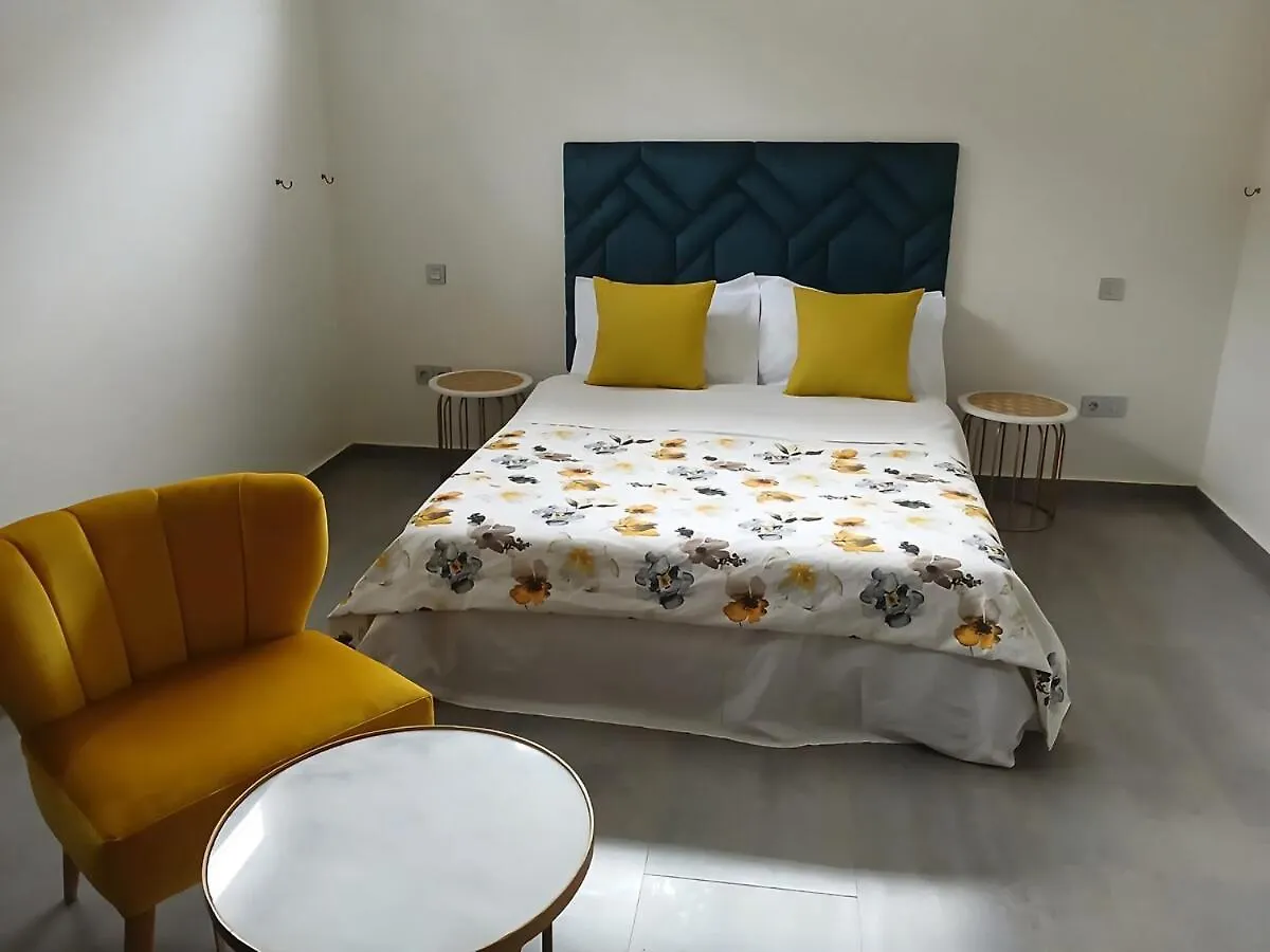 Peaceful Villa In Marrakech 마라케시 0*,  모로코
